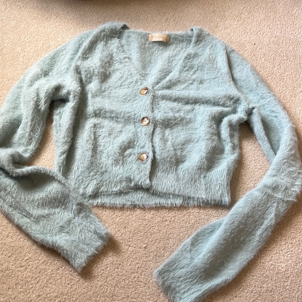 EUC✨ ALTAR’D STATE women's large light blue fuzzy Y2K button sweater cardigan